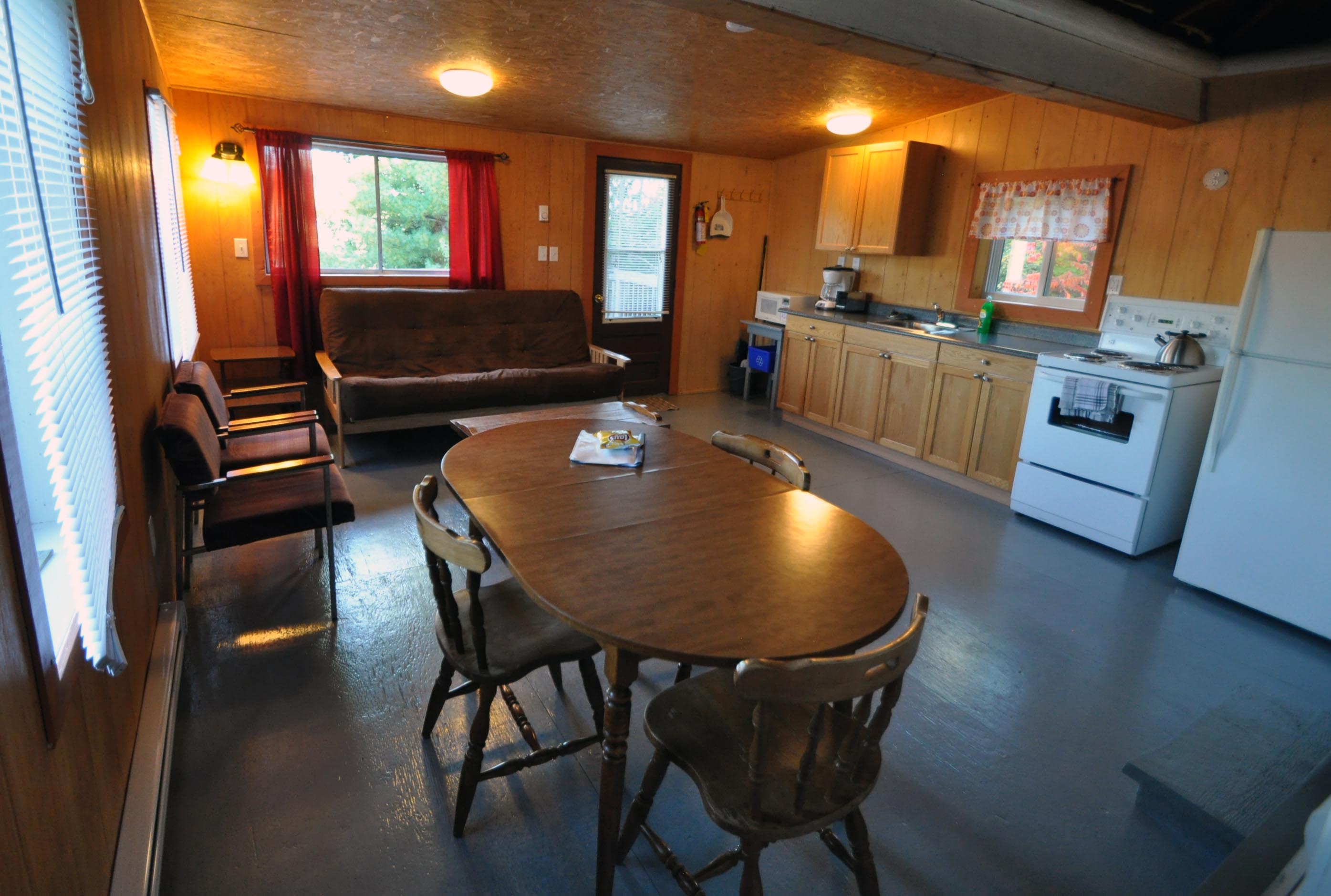 Cabin 12- kitchen and dining table.